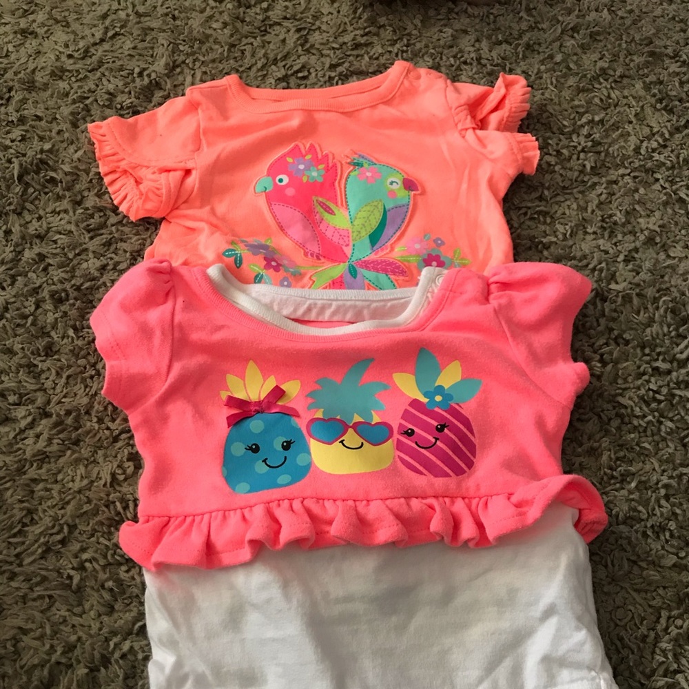 SOLD 💗Two onesies baby girl